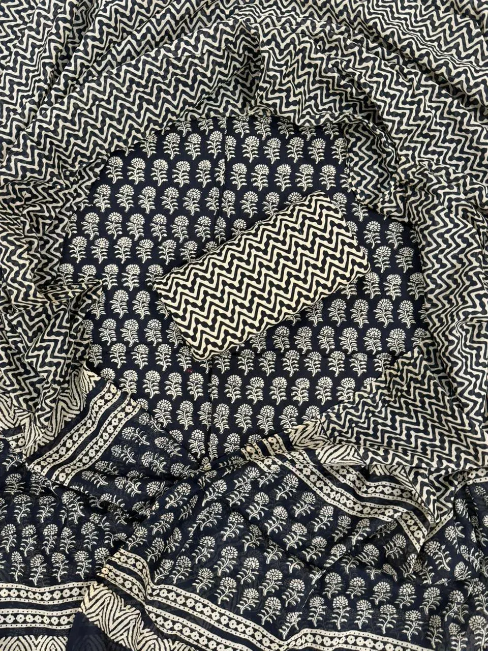 Cotton Suit · श्यामा