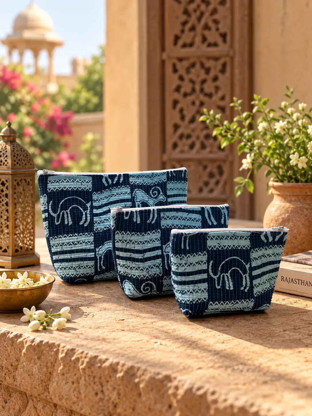 Pouch Set · गजराज